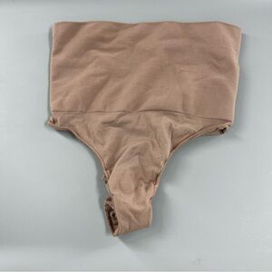 SKIMS Core Control Thong S/M